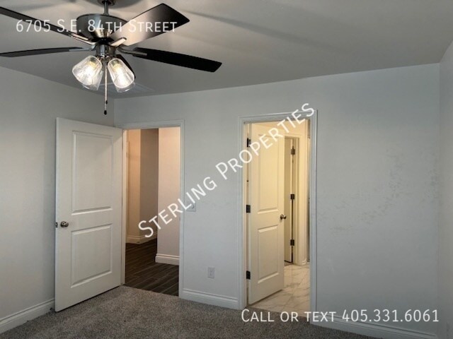 Building Photo - 6705 SE 84th St
