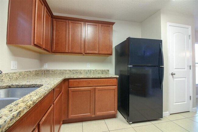 Building Photo - 5505 Superior Dr