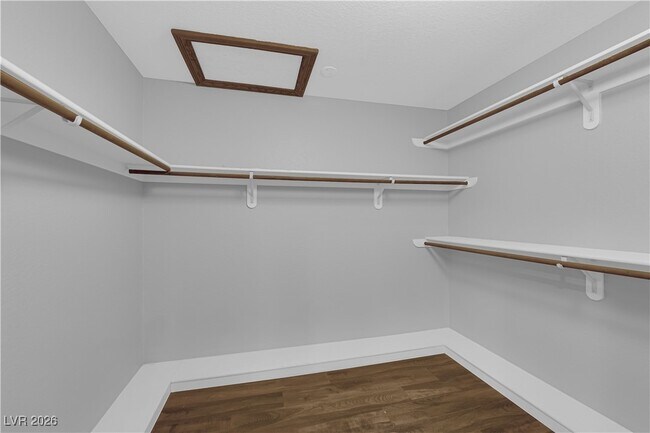 Building Photo - 2513 Wimbledon Dr