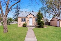 Building Photo - 4400 Xenia Ave N