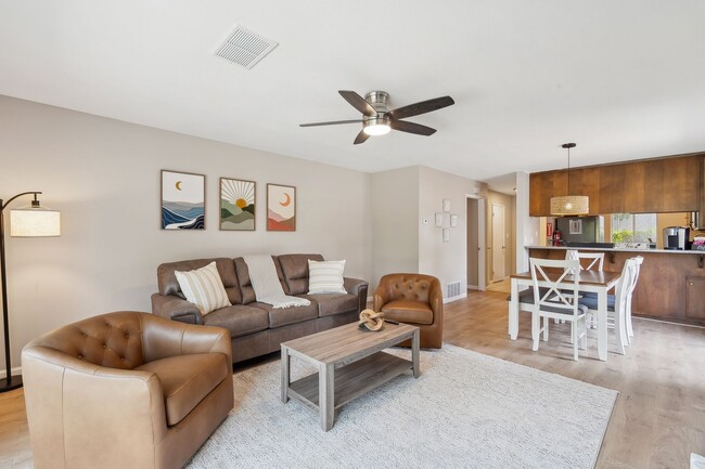 Building Photo - Lovely 2 bed / 2 bath Home in Stonegate