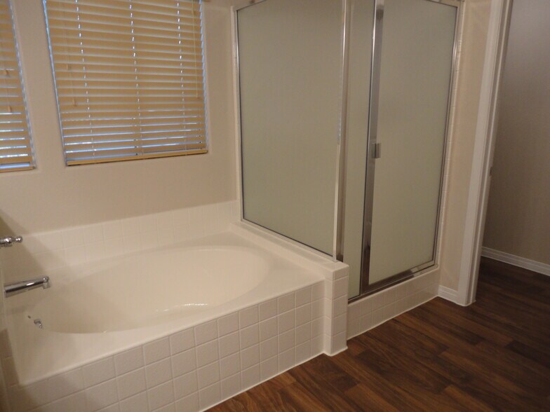 Building Photo - 8972 Augusta Blossom Ct