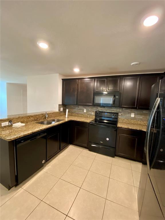 Building Photo - 8659 Silverbell Loop