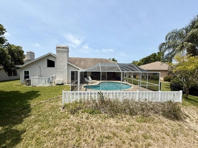 Building Photo - 8724 Ashbury Dr
