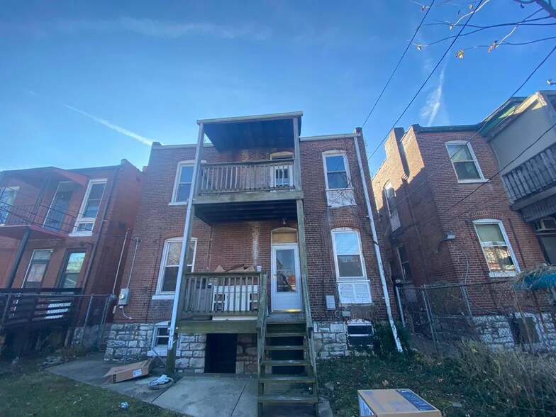 Building Photo - 6027 McPherson Ave
