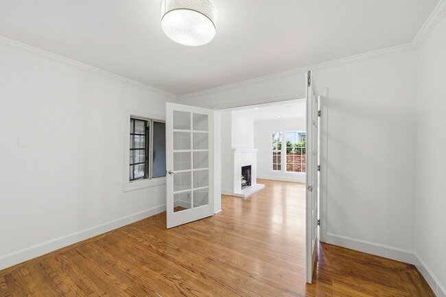 Building Photo - Charming Two Bedroom Condo in Dolores Heights - Please Contact for Showing Availability!