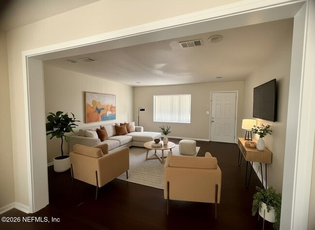 Building Photo - 6316 Mercado Dr