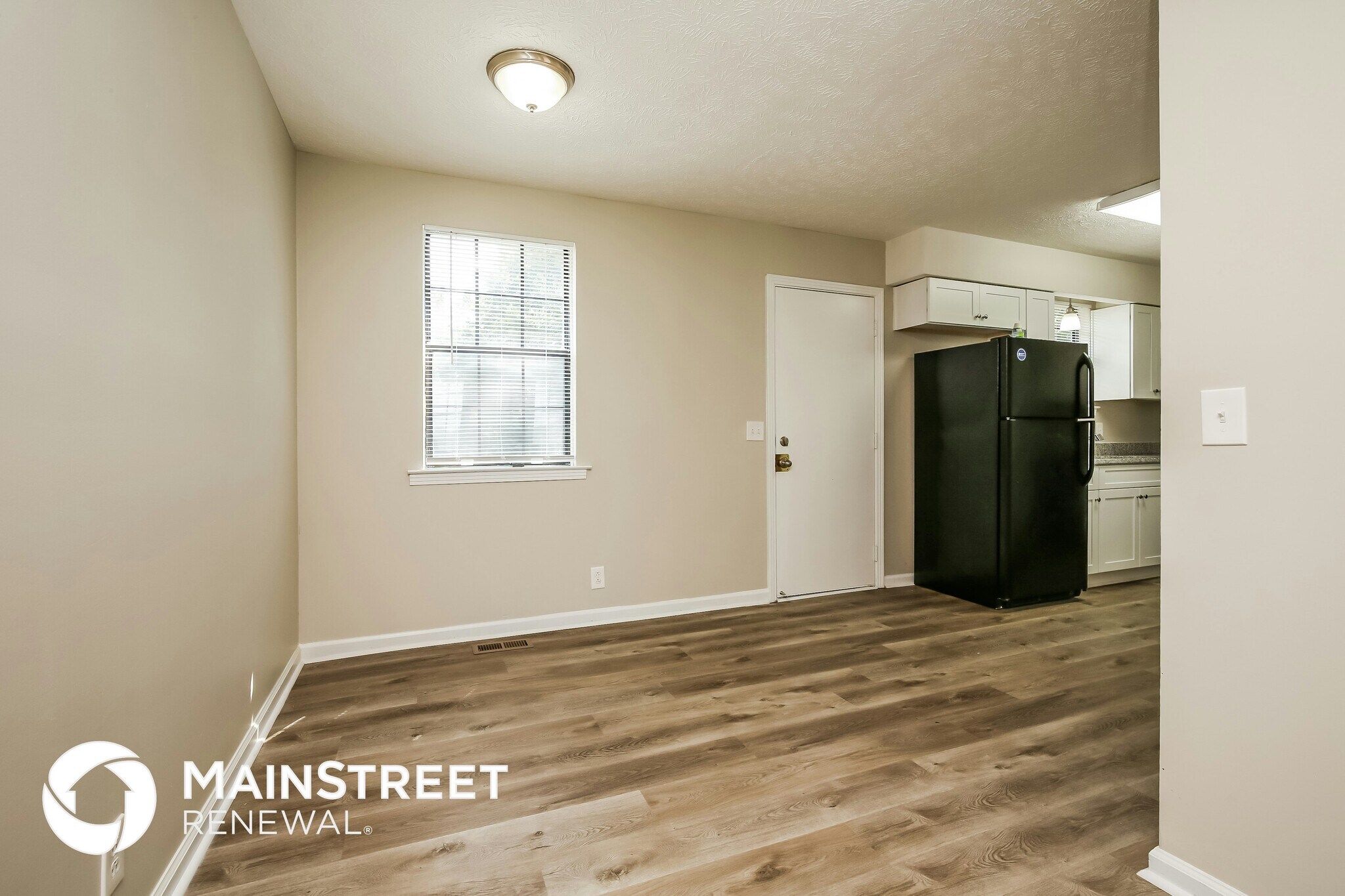 Building Photo - 637 Rehnea Dr