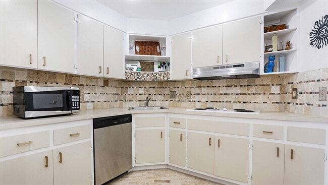 Building Photo - 3700 Galt Ocean Dr