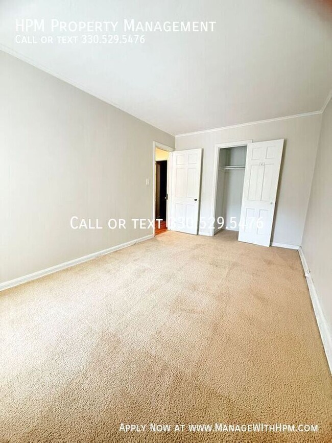 Building Photo - 3363 Warrensville Center Rd