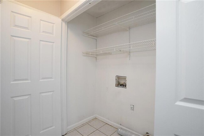 Building Photo - 2455 Landington Way NW