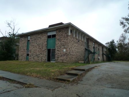 Building Photo - Spanish Lake Apartments