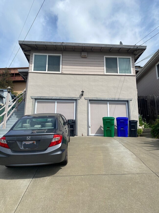 Primary Photo - 16850 Ehle St