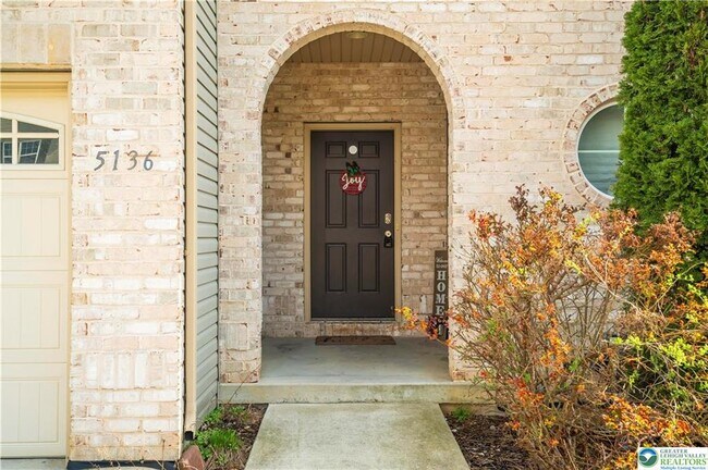 Building Photo - 5136 Dogwood Trail