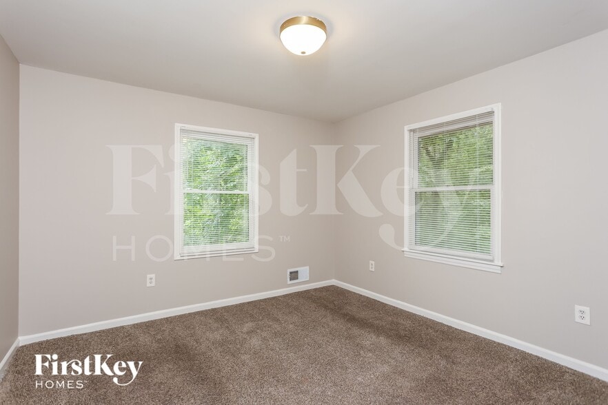 Building Photo - 4275 Red Fox Trail