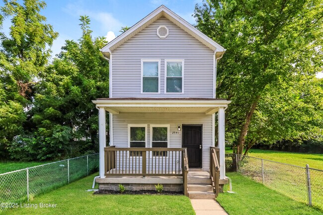 Primary Photo - 2541 Rowan St