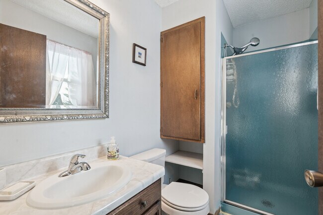 Building Photo - 1245 Michelle Ct