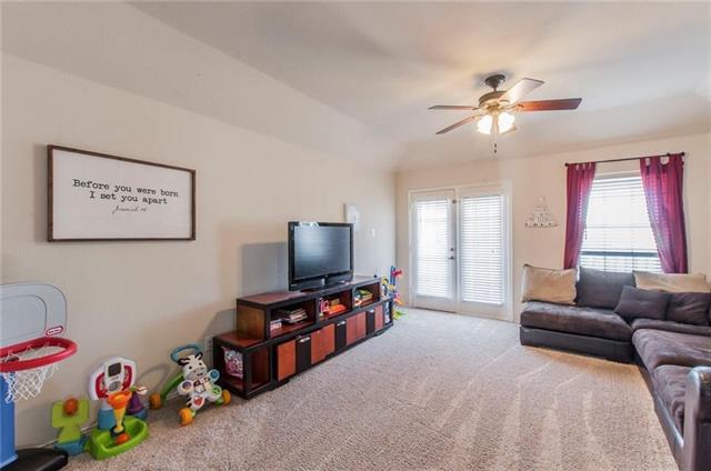 Building Photo - 9801 Old Field Dr