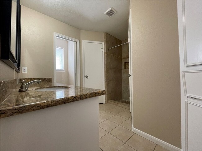 Building Photo - 1810 Mustang Springs Dr