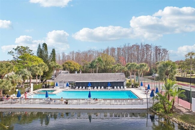 Building Photo - 1258 Pine Ridge Cir W