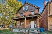 Building Photo - 1250 Blackadore Ave