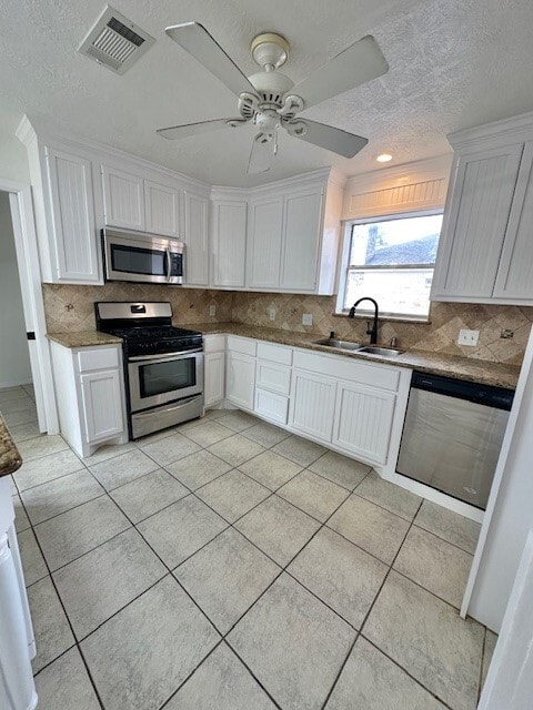 Building Photo - 17719 Cassina Dr