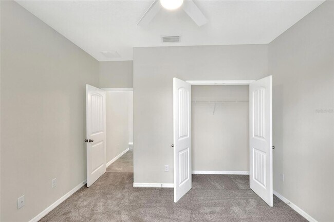 Building Photo - 1900 Wind Meadows Dr