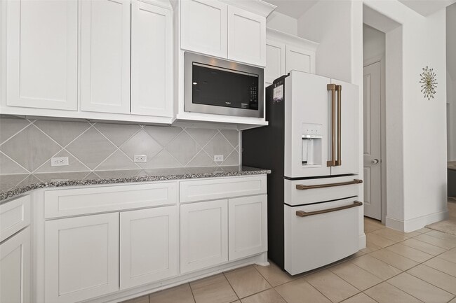 Building Photo - 7707 Lavender Ct