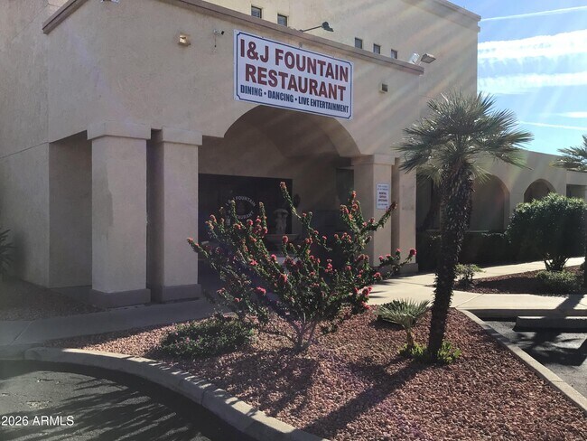 Building Photo - 12221 W Bell Rd