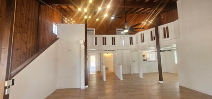 Building Photo - Rancho De Oro