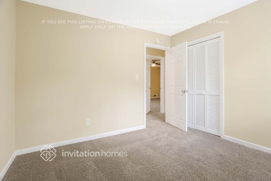 Building Photo - 350 Edna Dr