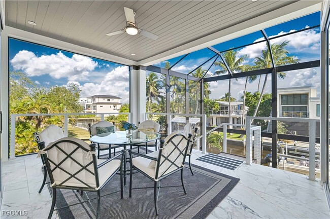 Building Photo - 27570 Tarpon Way