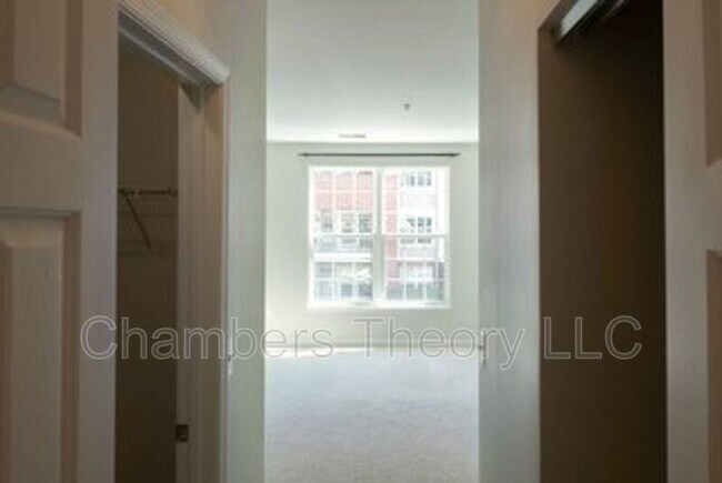 Building Photo - 2710 Bellforest Ct