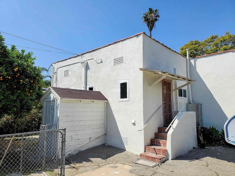 Building Photo - 14132 Hamlin St