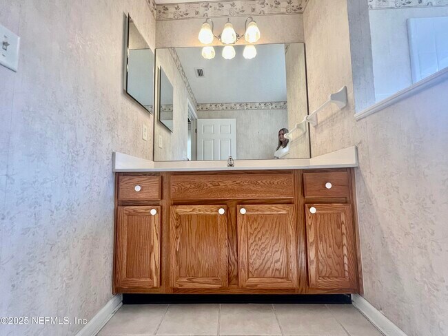 Building Photo - 2284 Emilys Way