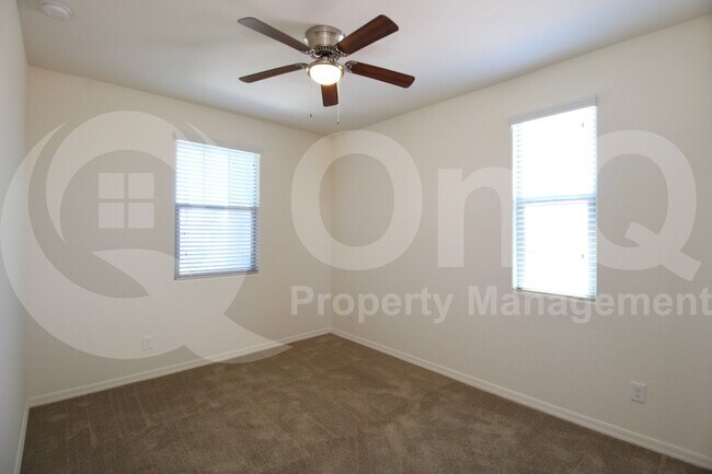 Building Photo - 10169 W Los Gatos Dr