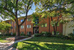 Building Photo - 10404 Rockville Pike