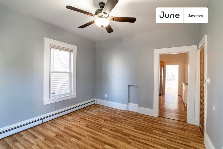 Building Photo - 357 Windsor St