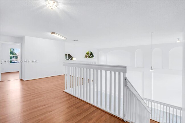 Building Photo - 3224 SW 175th Ave