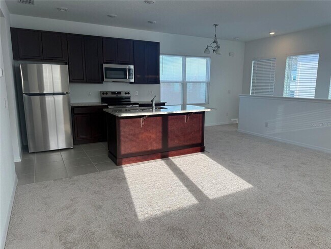 Building Photo - 2951 Sailhouse Dr