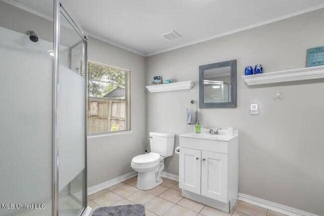Building Photo - 1807 Curcor Dr