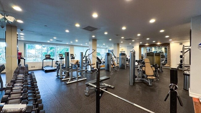 Building Photo - 2451 Brickell Ave