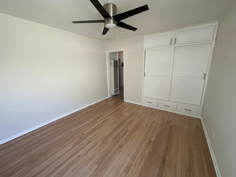 Front Bedroom Floor to Ceiling Closet - 1033 Pearl St