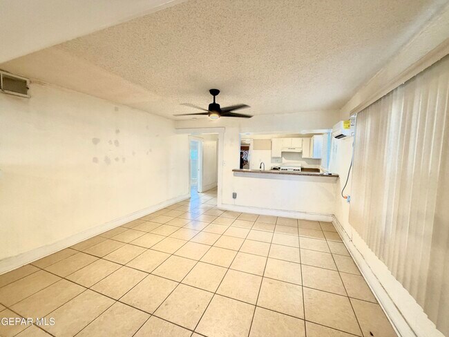 Building Photo - 3429 Tularosa Ave