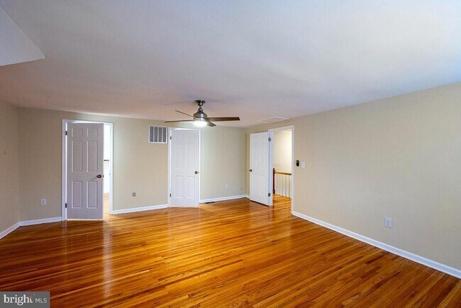 Building Photo - 5035 Timberwood Trail