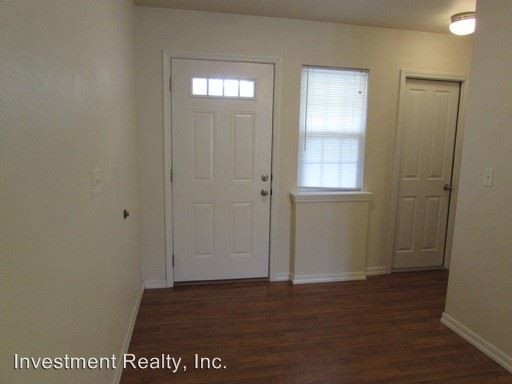 Building Photo - 128 Andrews Dr