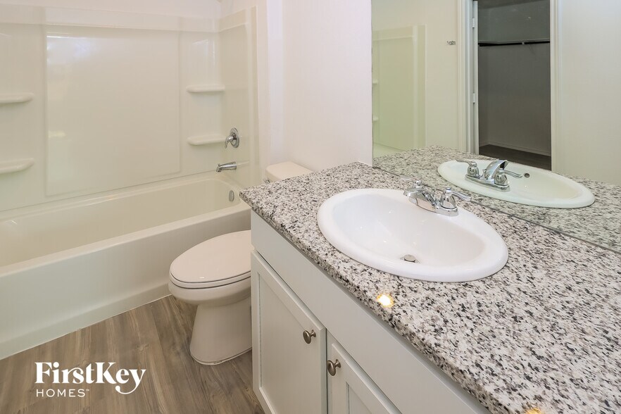 Building Photo - 1222 Kiskadee Wy