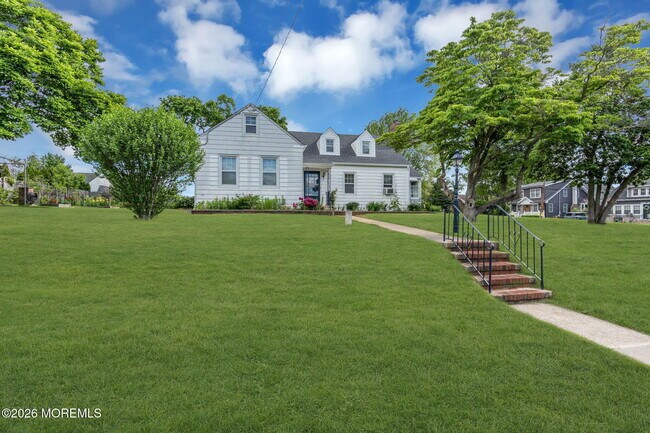 Building Photo - 37 Highland Ave