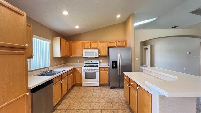 Building Photo - 3024 Samosa Hill Cir