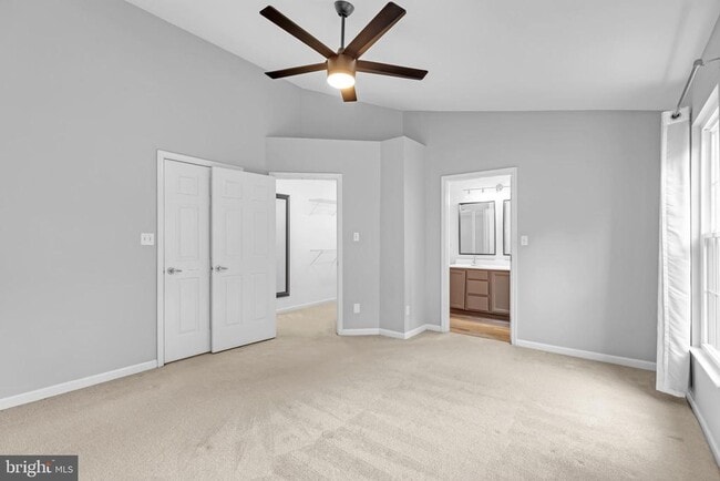 Building Photo - 6880 Ridge Water Ct